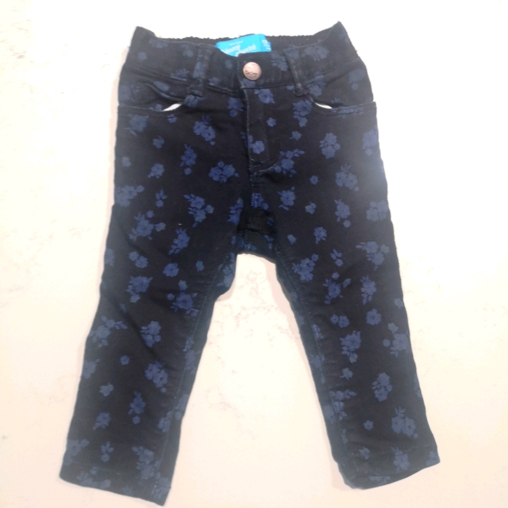5 for 25$💛old navy floral skinny jeans